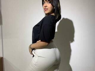 Еротски видео цхат KrystalMoon