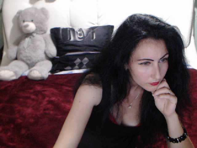 Емитовање снимка екрана KRYSTYANAtheo