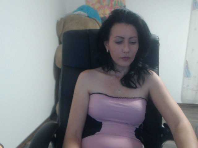 Емитовање снимка екрана KRYSTYANAtheo