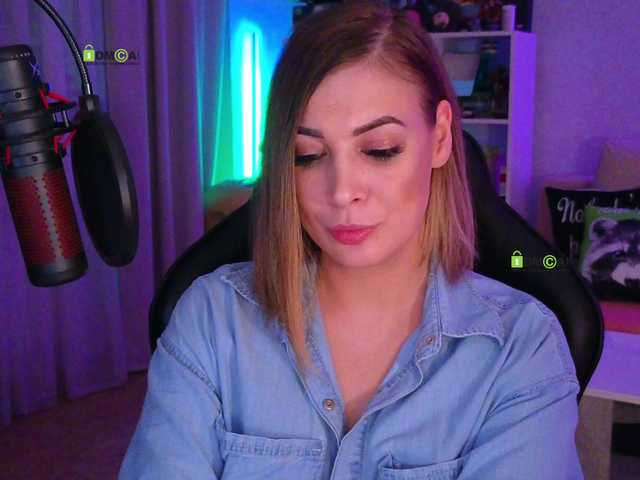 Емитовање снимка екрана LadyLLS