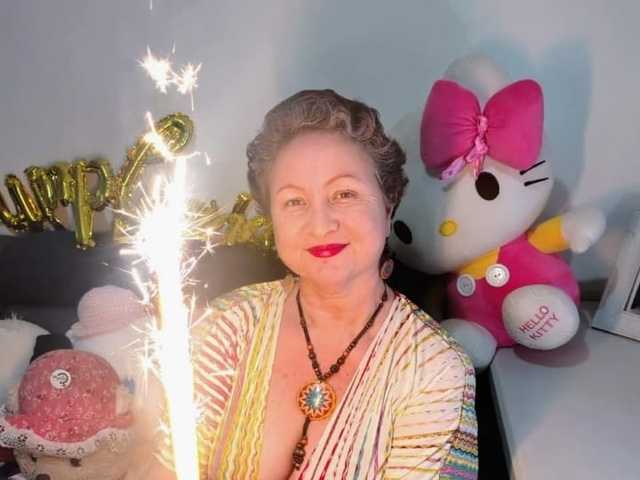 Слика профила LADYQUEEN520