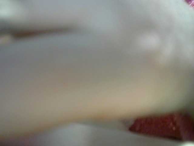 Емитовање снимка екрана t_w_i_n_k_l_e