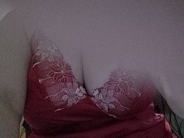 Емитовање снимка екрана lara1967