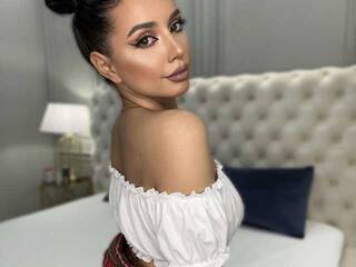 Еротски видео цхат LaraAnne