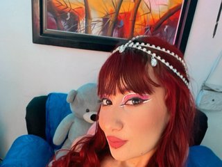 Еротски видео цхат Laurahoot20