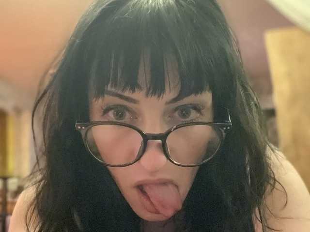 Слика профила LaylaSquirtet