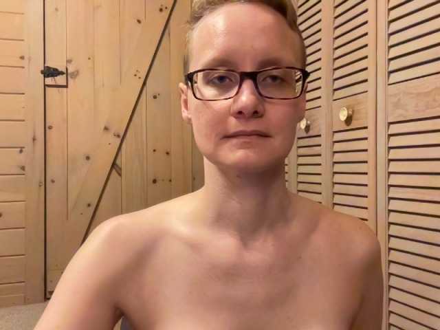 Фотографије LeahWilde Topless yoga time!- keep in mind lurkers will be banned, if you can't tip you can't stay