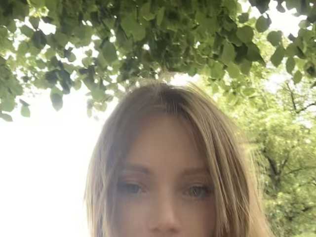 Слика профила LeenaLee