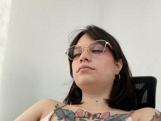 Еротски видео цхат LeeZoldyck