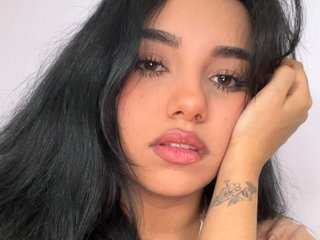 Еротски видео цхат LennahDavies