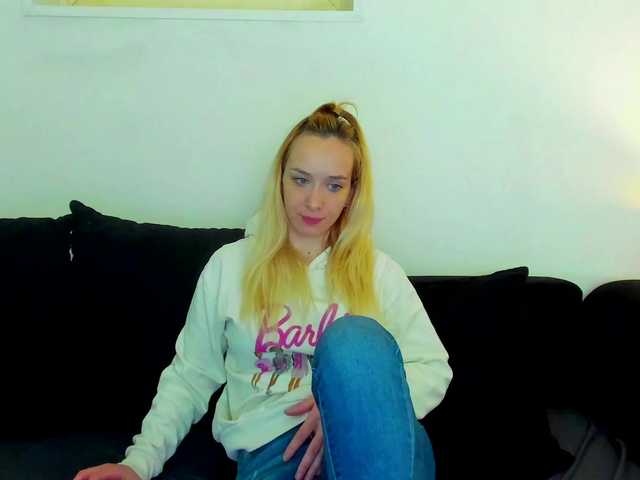 Емитовање снимка екрана LeonaErin