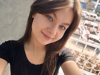 Еротски видео цхат LeonEveret