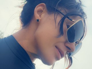 Еротски видео цхат LeraXCream