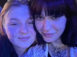 Еротски видео цхат LesbianSquad