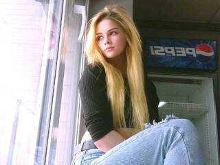 Еротски видео цхат LetsRight