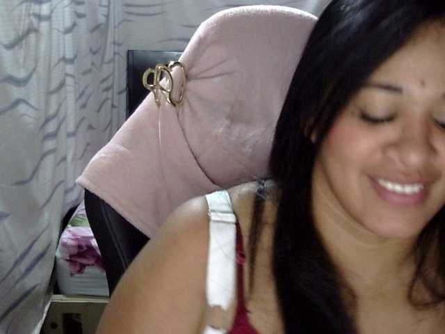 Емитовање снимка екрана Letty33