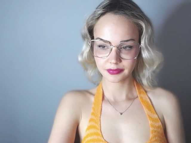 Фотографије lexieSpicy Sweet and yet dang naughty ;) #innocentface #sweet #petite #glasses #fetish #natural #shorthair #domina #teaser #cfmn #joi #cei #cbt #sph #cucktrainingI don;t speak russian