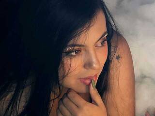 Еротски видео цхат LiiaKim