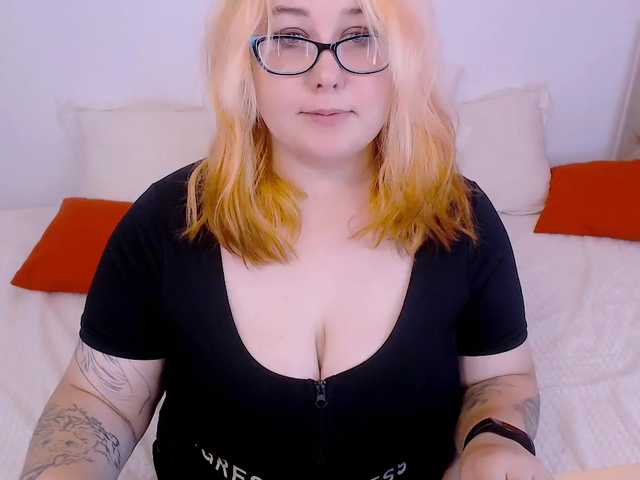 Емитовање снимка екрана LinaMoore