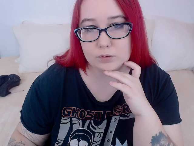 Емитовање снимка екрана LinaMoore