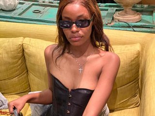 Еротски видео цхат Lillie-03