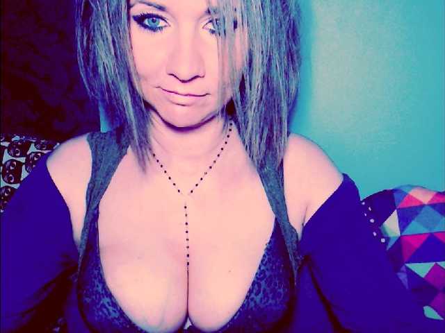 Емитовање снимка екрана Lilly666