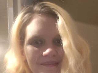 Еротски видео цхат Hissexylilbaddie