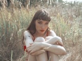 Еротски видео цхат LilyWillson