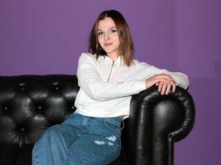 Еротски видео цхат LinaGlow