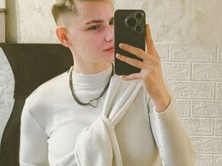 Еротски видео цхат LindaBryantt