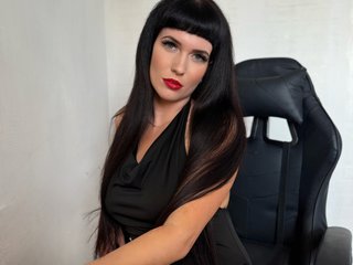 Еротски видео цхат LindaElosiMilf
