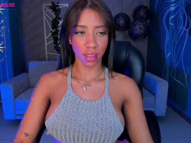 Емитовање снимка екрана LindseyCox