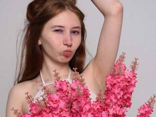 Еротски видео цхат Liramoonn