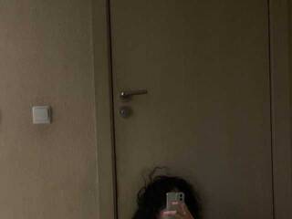 Еротски видео цхат Lisa1010