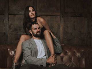 Еротски видео цхат LisaNovak69