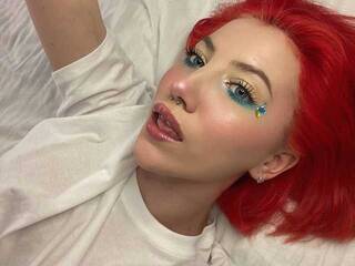 Еротски видео цхат LittleVixie