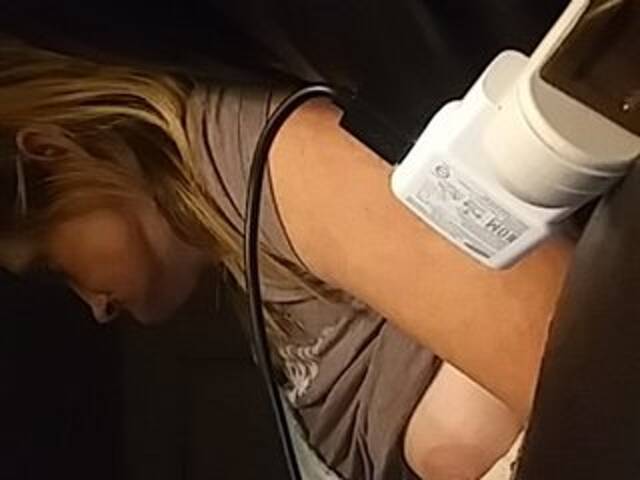 Емитовање снимка екрана Littleshorty