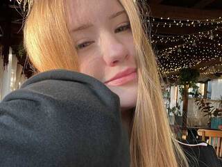 Еротски видео цхат LizethHanry