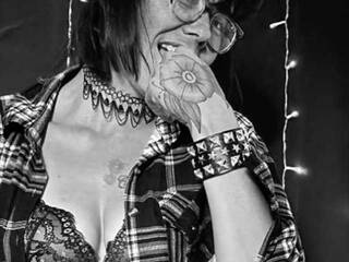 Еротски видео цхат Lizziestar69