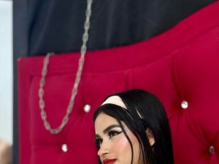 Еротски видео цхат LizzyLaBelle