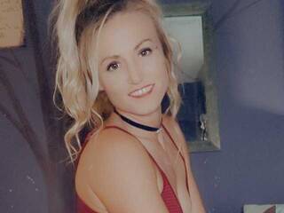 Еротски видео цхат Lola-desire