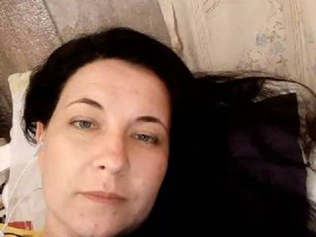 Емитовање снимка екрана Lola0104