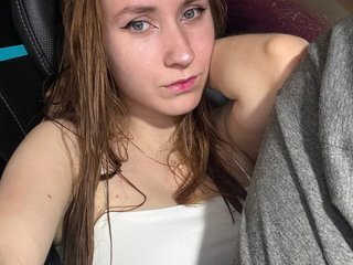 Еротски видео цхат Lolacuttiehottie