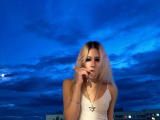 Еротски видео цхат LolaLevvis