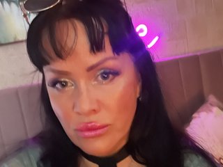 Еротски видео цхат Lolaley13