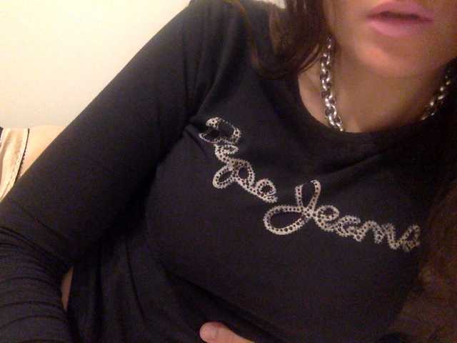 Емитовање снимка екрана SweetLoLi