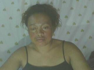 Еротски видео цхат LorahXVane