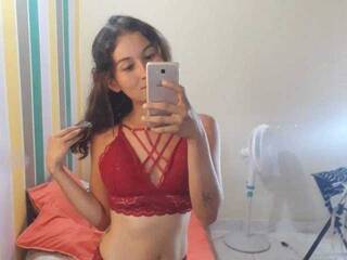 Еротски видео цхат LORENESWEET