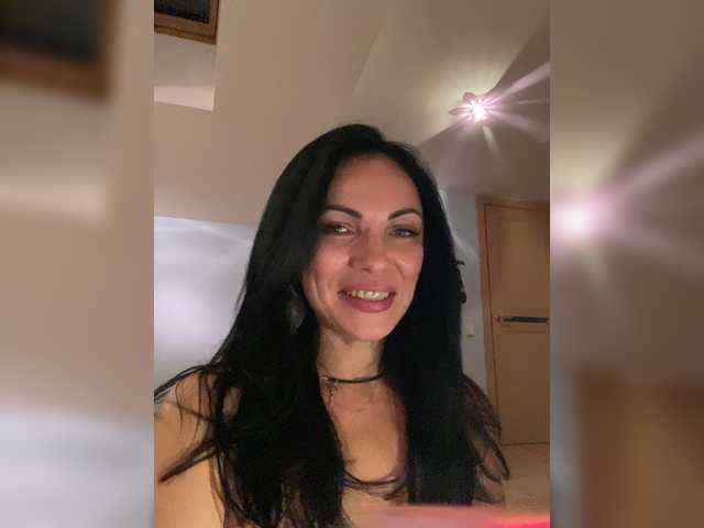 Емитовање снимка екрана LouiseJenkin