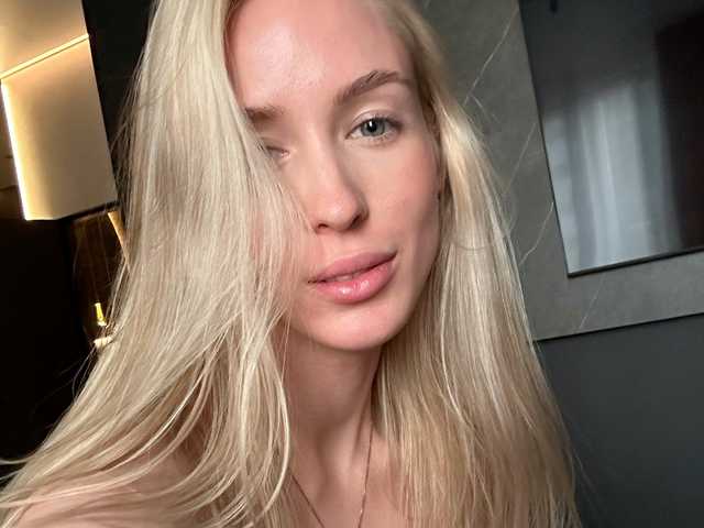 Слика профила Lovely-Olivia